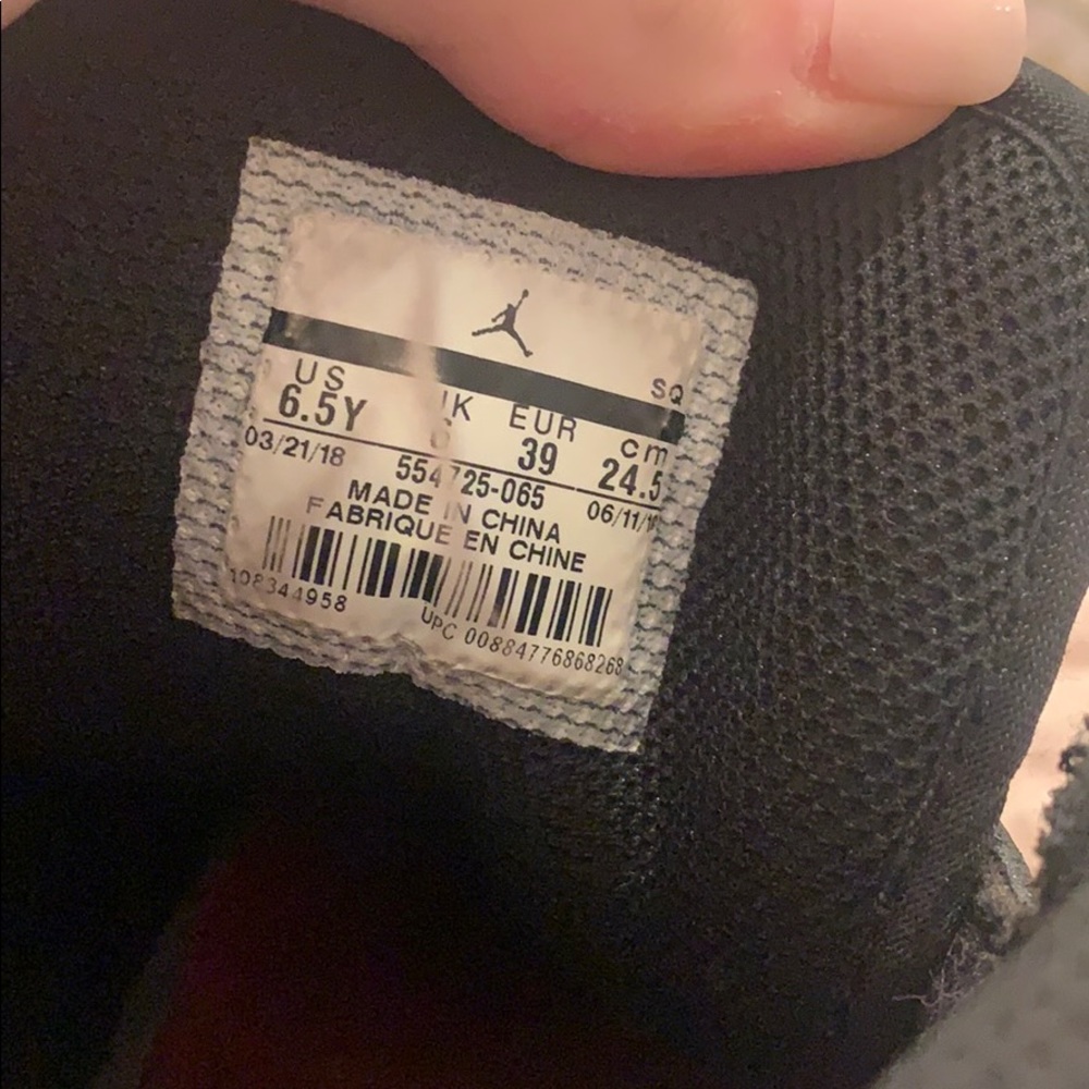 AJ1 mids - Picture 4 of 4